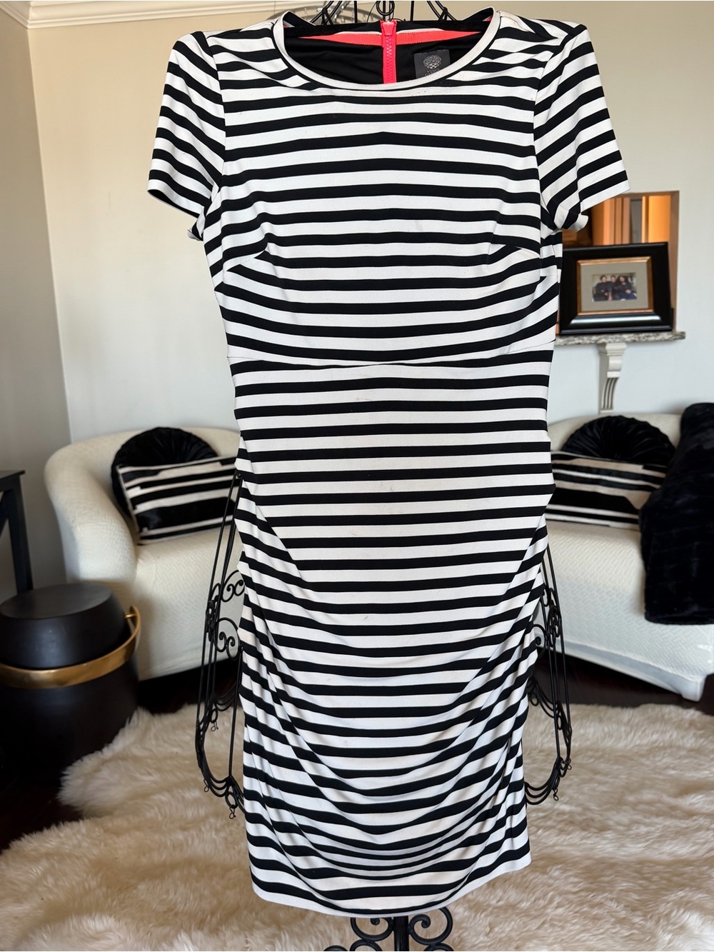 Vince Camuto Black and White Striped Short Sleeve Sheath Dress